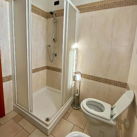 Oda ve Kahvaltı Il Fenicottero 4*